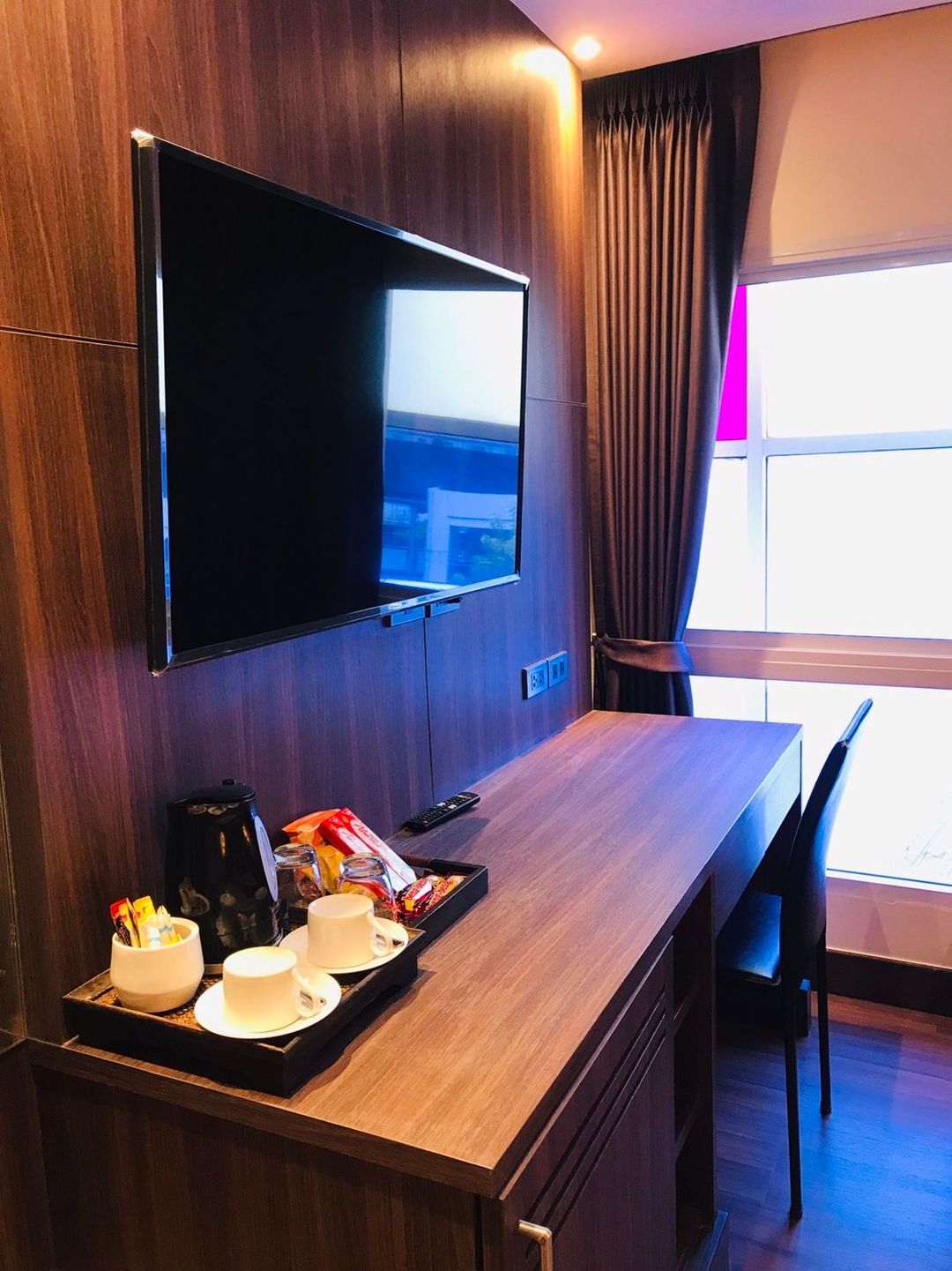 曼谷帕拉迪索精品店套房酒店 (Paradiso Boutique Suites Hotel)