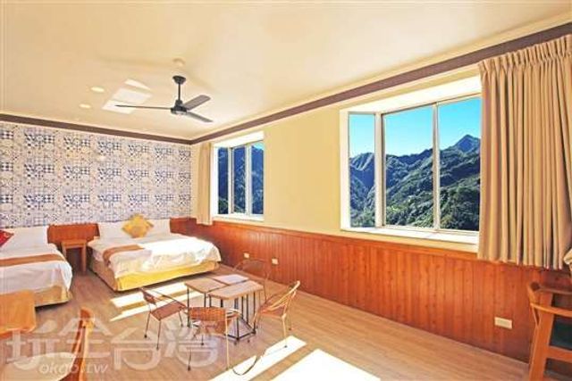 밍위엔 티 베드 앤 브랙퍼스트 Ming Yuan Tea Bed and Breakfast-4 person room-1
