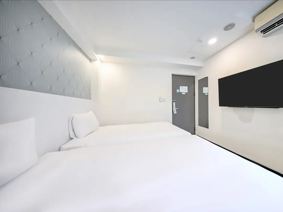 CHECK inn Express Taipei Yongkang