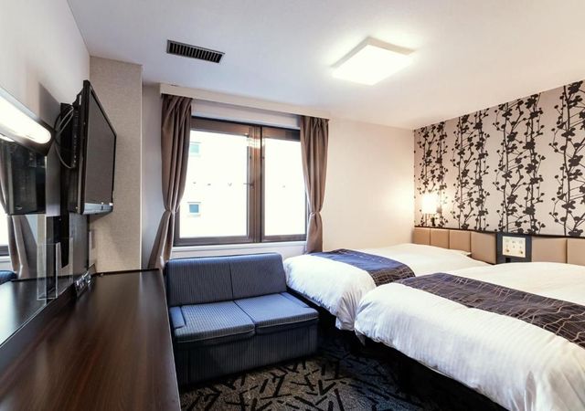 APA Hotel Sapporo Odori Koen-Standard Twin Room-1
