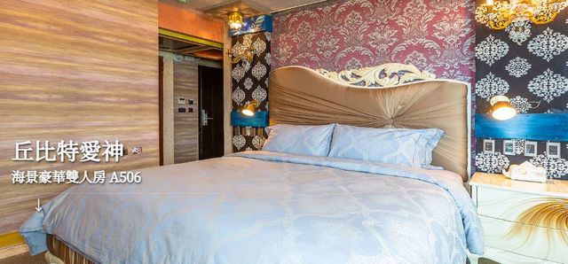 Hotel Moon-506 Deluxe Double Room with Sea View-1