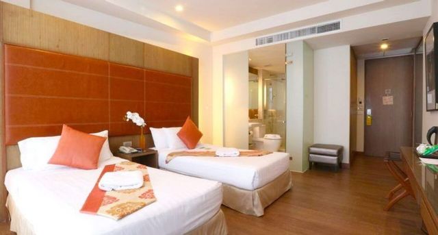 On 8 Sukhumvit Nana Bangkok-Saffron Premier Twin Room (Room only)-1