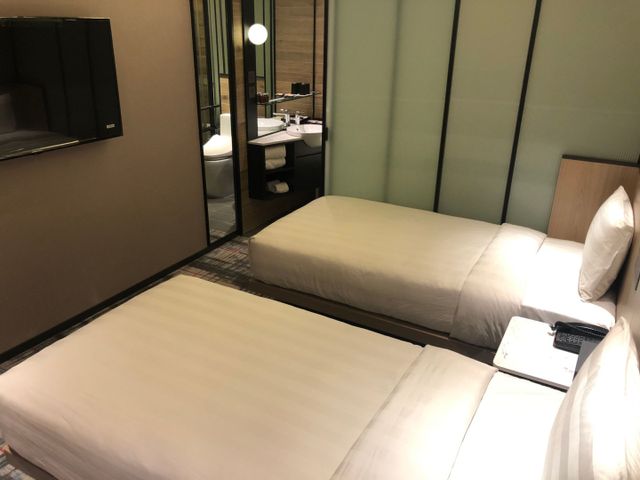 德立莊酒店-西門館 | 捷運西門站4號出口-精緻雙床房-1-無窗 (含早餐)-3