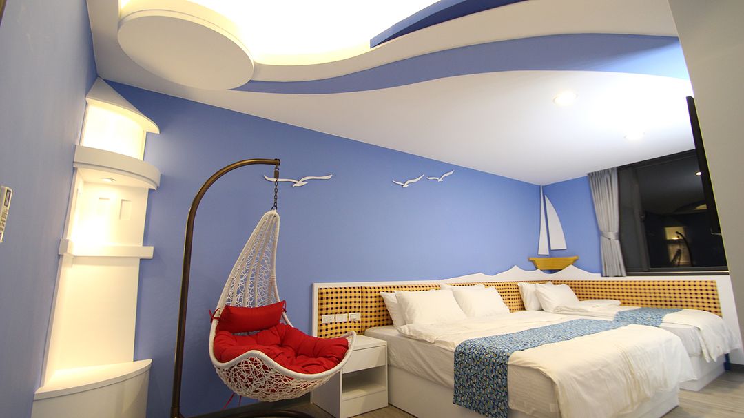 Tong Lehui theme paternity bed and breakfast