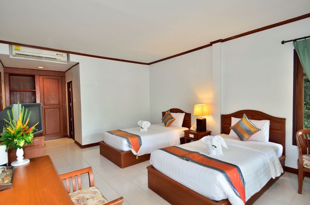 第一平房海邊渡假村(First Bungalow Beach Resort)-池畔簡易別墅(含早餐) (Pool Side Bungalow (Room With Breakfast))-1