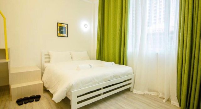 The Ellis Bangkok-Chic Loft style family room-3