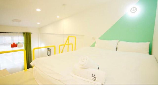 The Ellis Bangkok-Chic Loft style family room-2