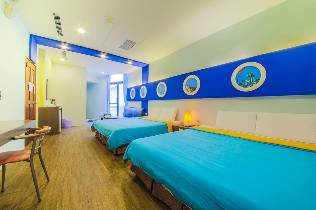 Little Ryukyu Boath House B & B