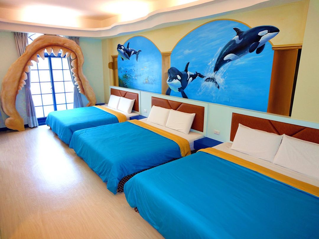 Little Ryukyu Boath House B & B