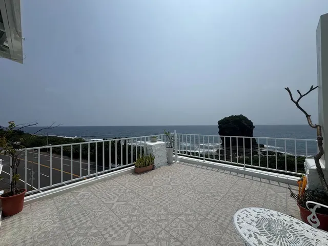 墾丁明君旅棧｜帆船石正對面-【511】面海二人房-8