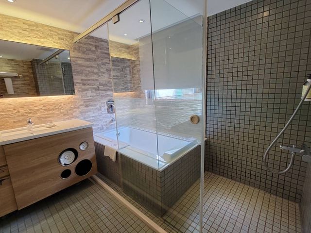 Simple+Hotel-南京復興站｜緊鄰捷運站-Simple+ 高級雙人房-無窗 (浴室有窗)(含早)-3