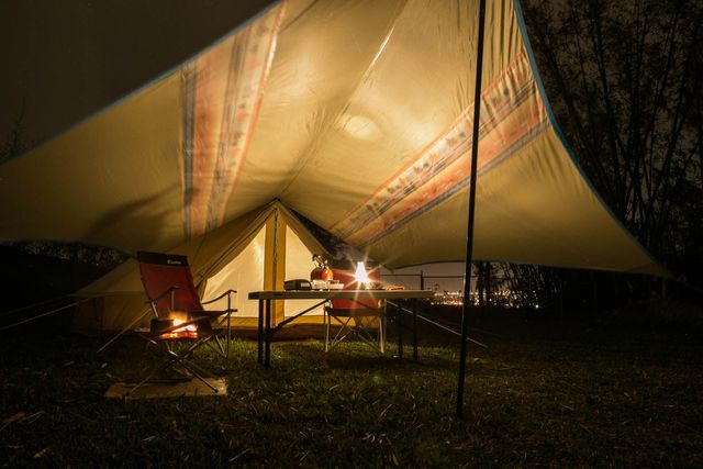 原版鐘型帳，可住4-6人