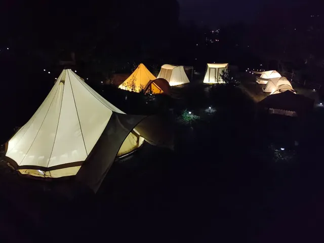 原版鐘型帳，可住4-6人