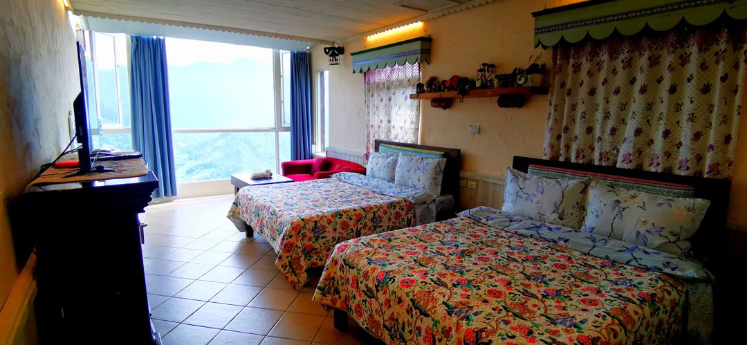 칭징 화이트 베어 하우스 베드 앤 브렉퍼스트 (Chingjing White Bear House Bed and Breakfast)