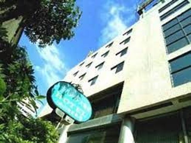 凱莎琳庭園大飯店｜緊鄰中央公園-商務四人房-8