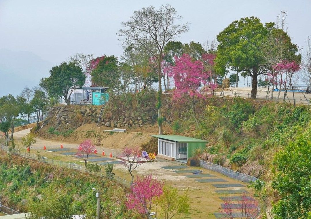 相思园景观露营区｜星空泡泡屋！云海星空双重享受、海陆火锅飨宴