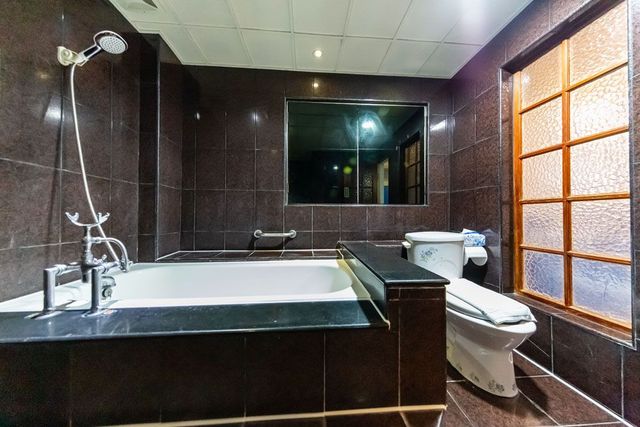 I Hi Sanduo Hotel-Deluxe Quadruple Room-9