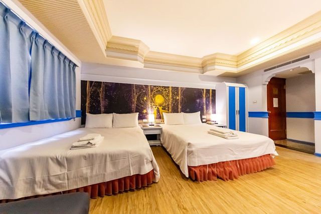 I Hi Sanduo Hotel-Deluxe Quadruple Room-4