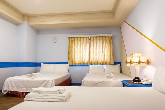 I Hi Sanduo Hotel-Family Room with 3 Double Beds-9