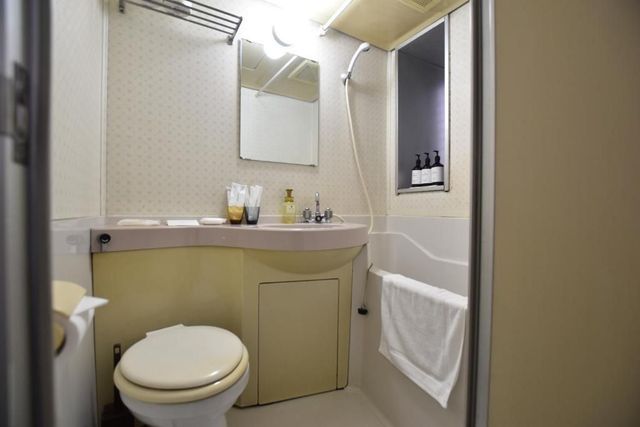 Randor Residence Tokyo Classic-Triple Room-5