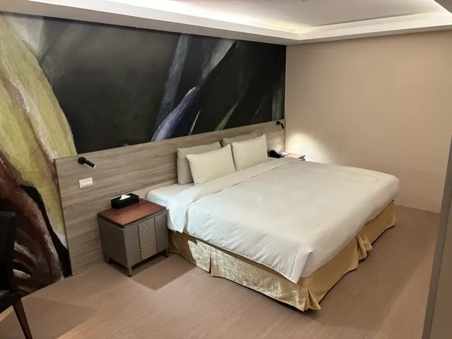 悅豪大飯店｜新竹館-無窗標準雙人房-3