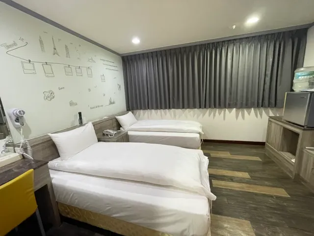 A22薇旅-薇恩時尚旅店｜無人自助旅店-商務雙人房-6