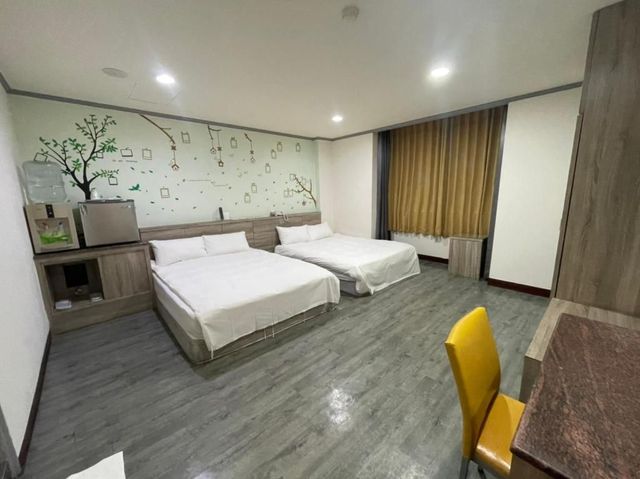 A22薇旅-薇恩時尚旅店｜無人自助旅店-活力四人房-4