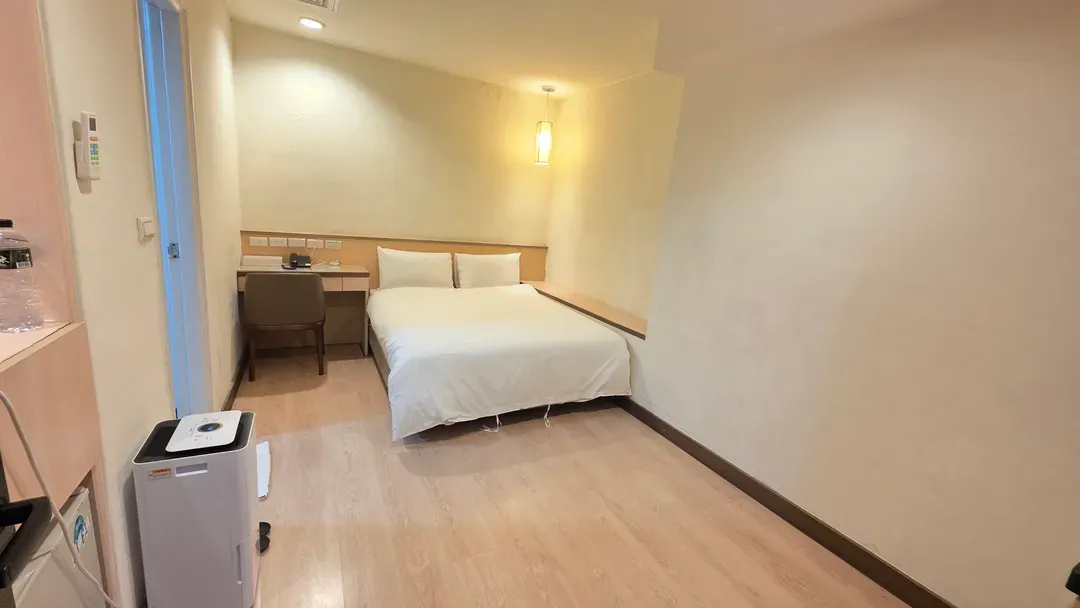 老爷商务旅馆