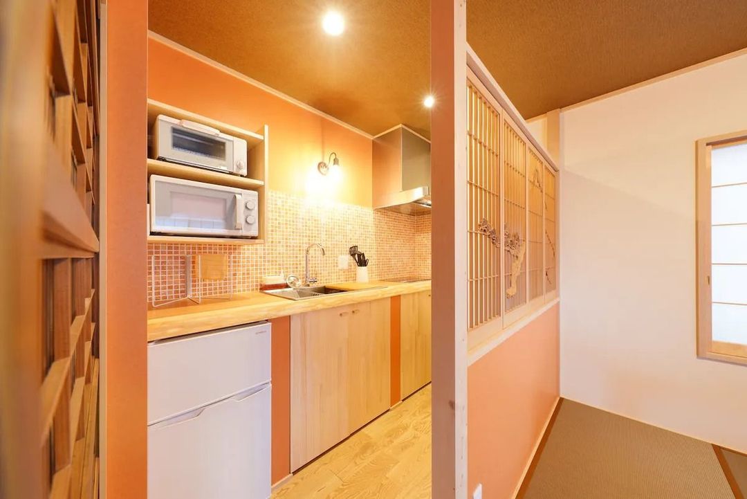 Asakusa 8min Walk/ walk to Skytree / 2BR,1LR,2 toilets, 1 bath /60㎡/ Max 6pax/ Japanese-Style House with Loft