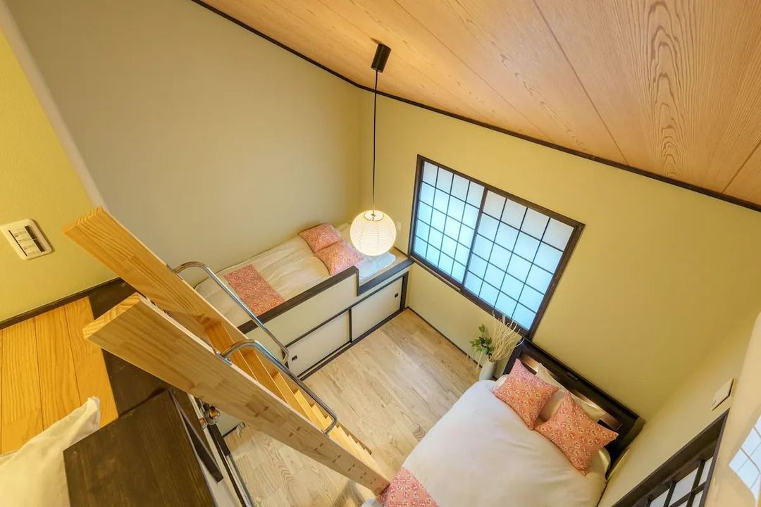 8min walk from Asakusa/Stroll along the Sumida River / 2LDK/1.5UB / 60㎡, Max 6pax / 2-story Japanese-style villa (with loft)