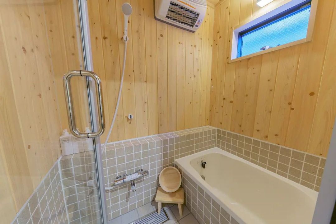8min walk from Asakusa/Stroll along the Sumida River / 2LDK/1.5UB / 60㎡, Max 6pax / 2-story Japanese-style villa (with loft)