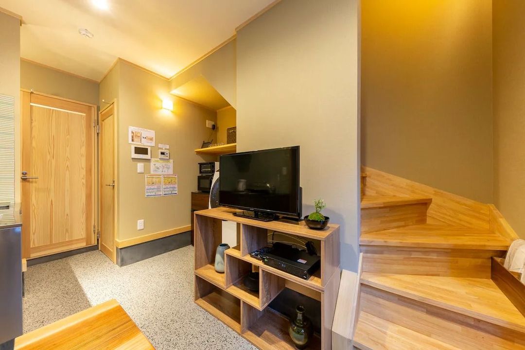 1BR, 1LR (with loft)/33㎡ Max 3pax/Japanese villa/15min walk to the station