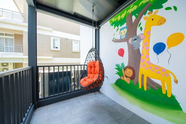 Three Adds One Homestay-10 people private building-11