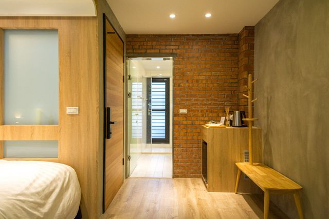 Three Adds One Homestay-10 people private building-12