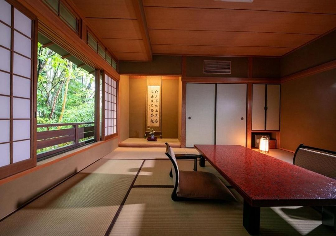 Yufuin Onsen Hinoharu Ryokan