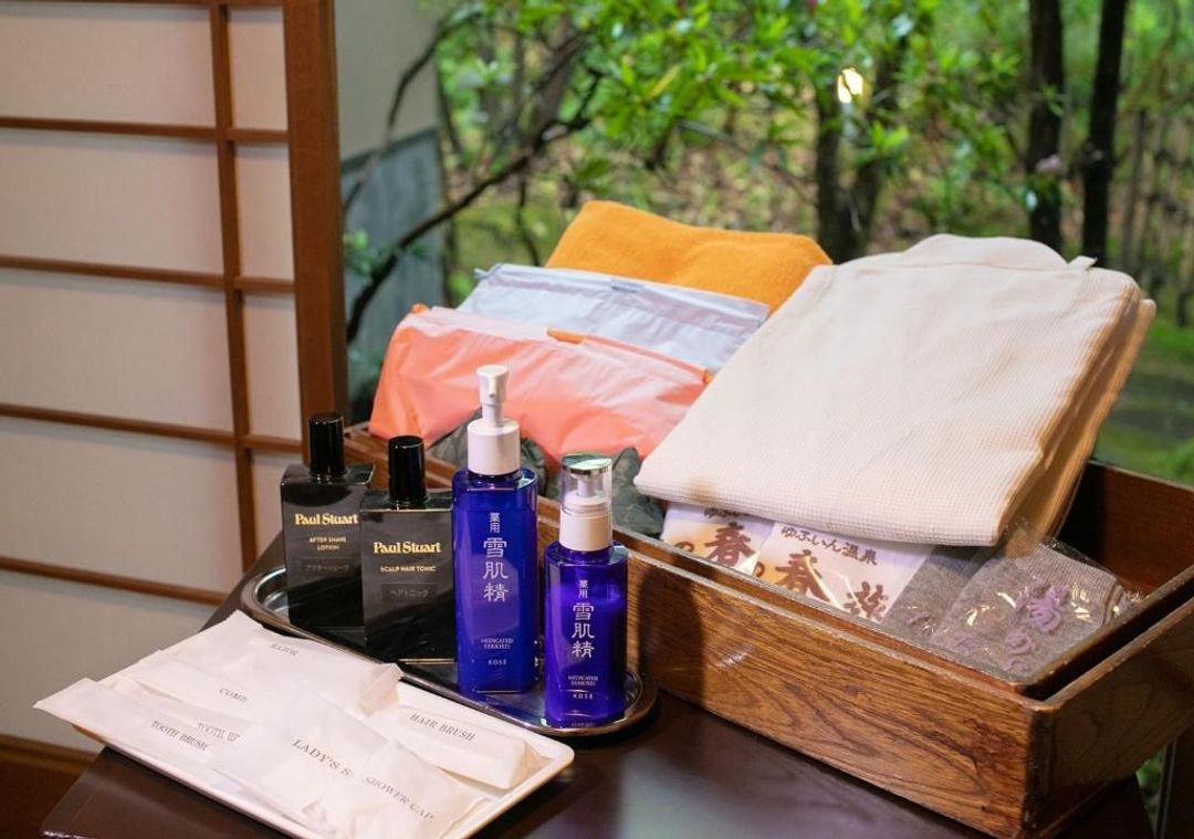 Yufuin Onsen Hinoharu Ryokan