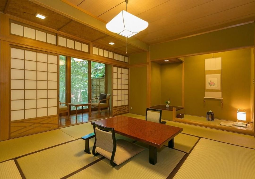 Yufuin Onsen Hinoharu Ryokan
