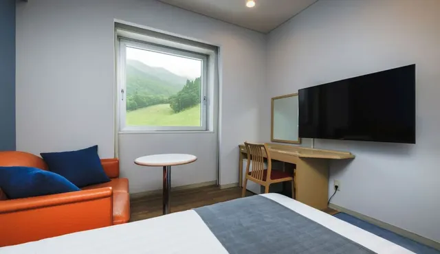 Zao Onsen Takamiya Hotel Rurikura Resort-Standard Mountain View Twin Room Non-Smoking-3