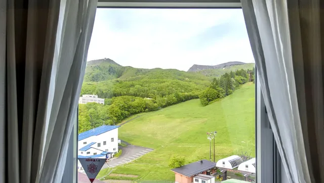 Zao Onsen Takamiya Hotel Rurikura Resort-Standard Mountain View Twin Room Non-Smoking-5