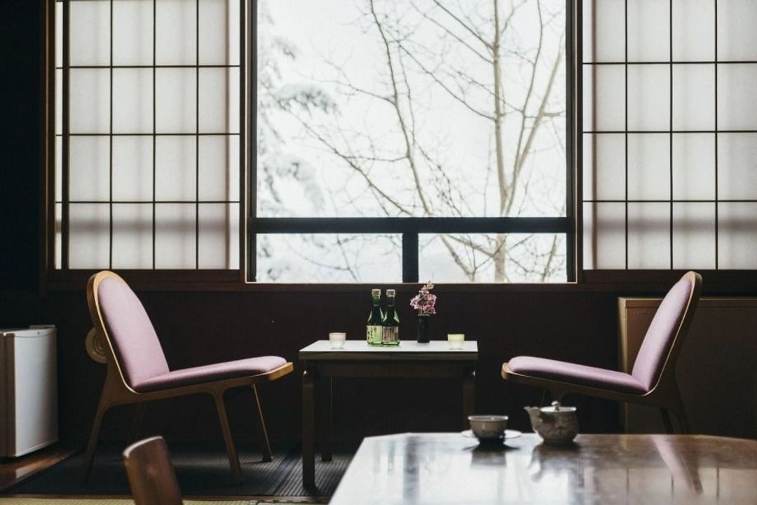 자오 온천 명유사 창