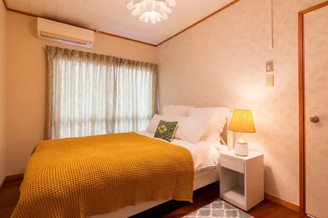 Bedroom2