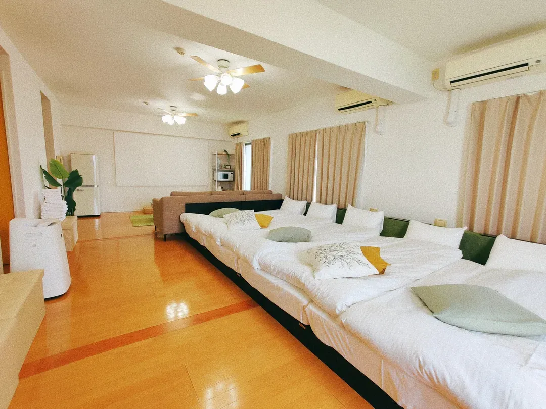 A 5-minute walk to Hakata Station! There is a super-discount parking lot on the premises! Luxury stay on the top floor! River Sky Hakata