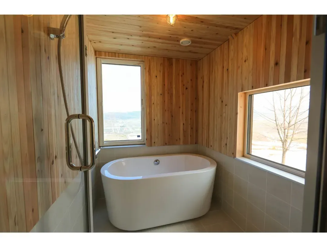 N-Vacation Cottage