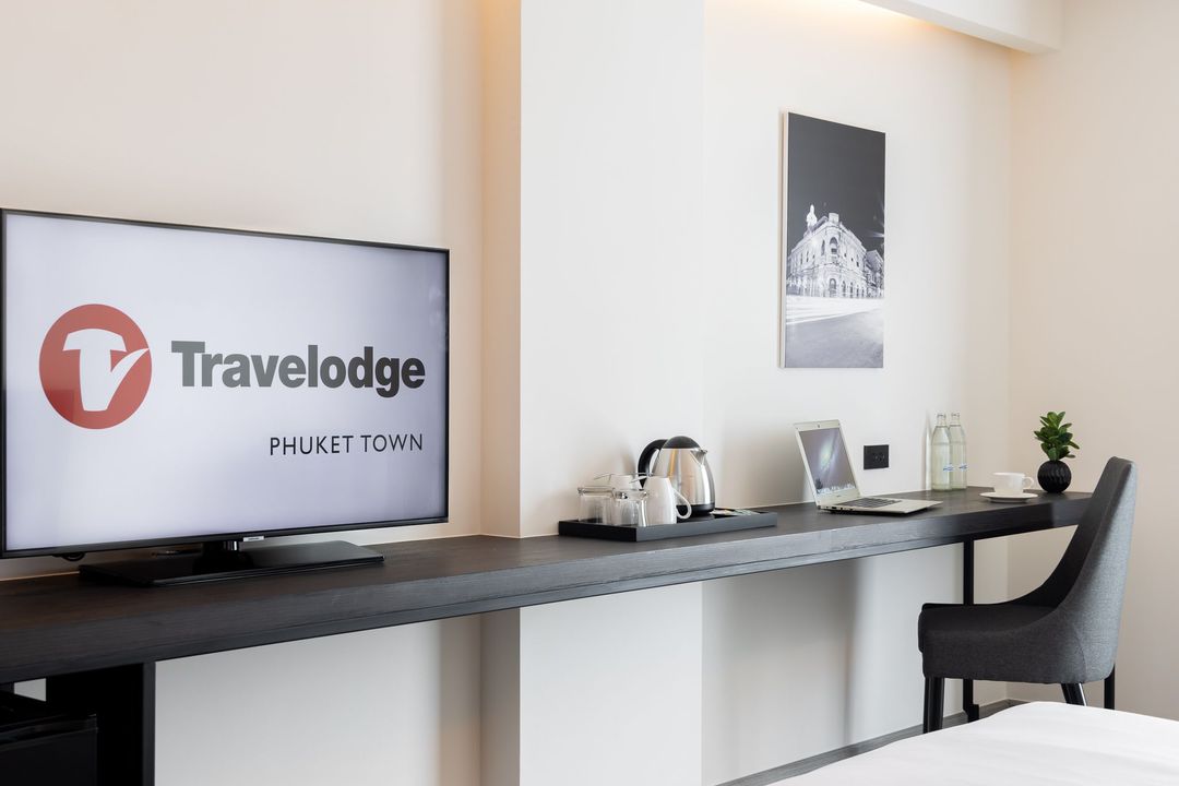 普吉岛彩鸿酒店（Travelodge Phuket Town）