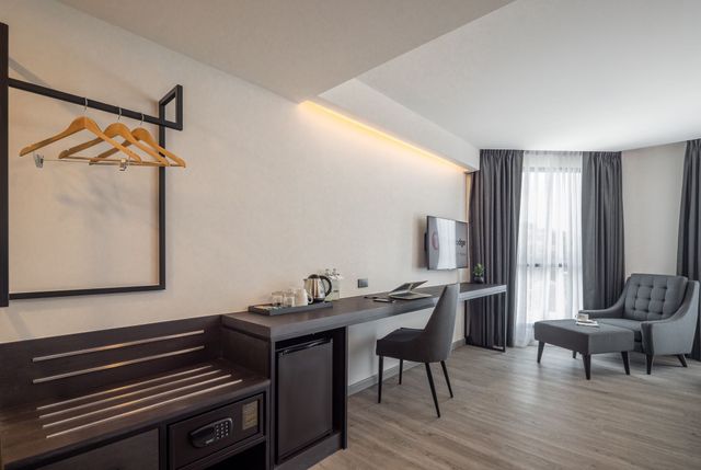 普吉島彩鴻酒店（Travelodge Phuket Town）-奢華加大房(不含早餐)（Deluxe Plus (Room only)-4
