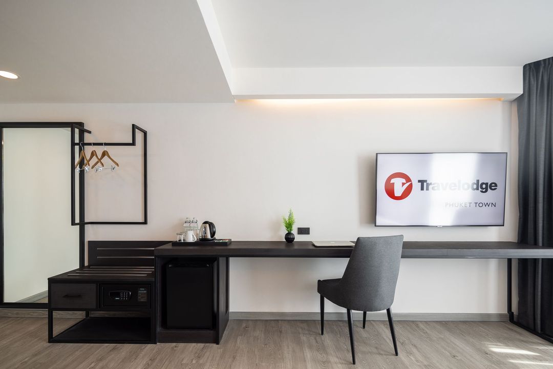 普吉岛彩鸿酒店（Travelodge Phuket Town）