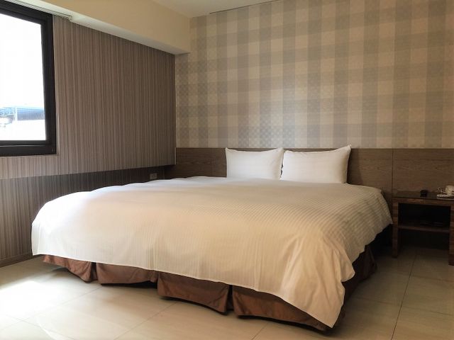 Nest Hotel - Seven Sectors-01 Elegant Casual Room - Breakfast Excluded Spaces not included-1