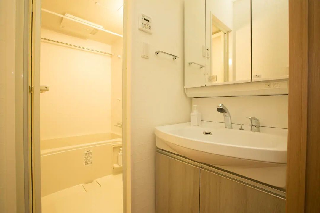 SN:Living Cottage/8 minutes walk to Daikokucho Station