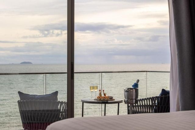 烏仲天芭堤雅海灘酒店 U Jomtien Pattaya-豪華全景海景房 (含早餐) (Deluxe Panoramic Seaview (Room with breakfast))-8