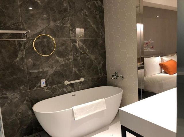 Golden Tulip FAB Hotel-Superior Twin Room｜2023 One night and two meal-3